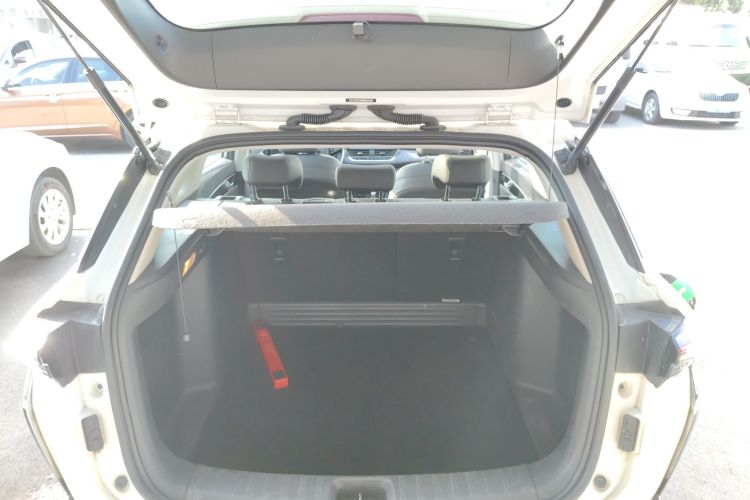 东风风神 奕炫GS 2020款 230T 自动越目版机舱底盘23