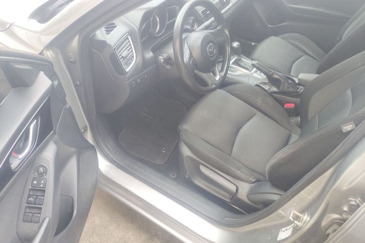 马自达3 昂克赛拉 2016款 三厢 1.5L 自动舒适型中控内饰20