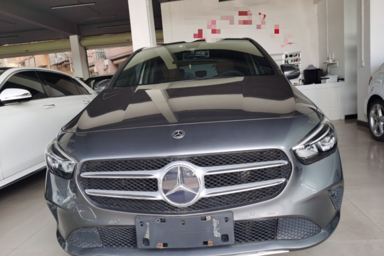 奔驰B级 2021款 B 200 动感型车身外观6001