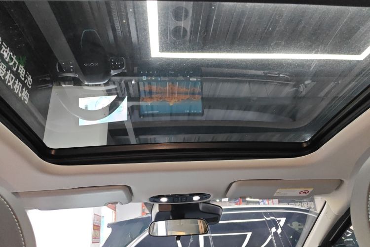 埃安 AION Y 2023款 Younger 星耀版中控内饰22