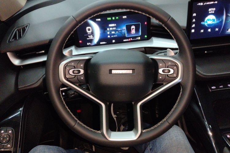 哈弗H6 2022款 第三代 1.5T 自动两驱Max中控内饰13