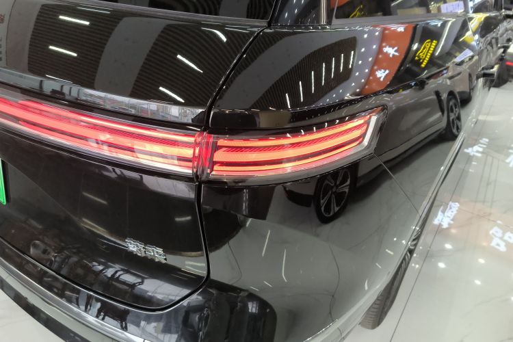 蔚来ES8 2026款 六座行政豪华版车身外观6006