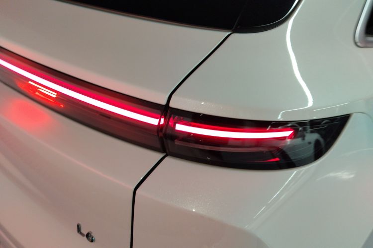 理想汽车 理想L6 2024款 Max车身外观9