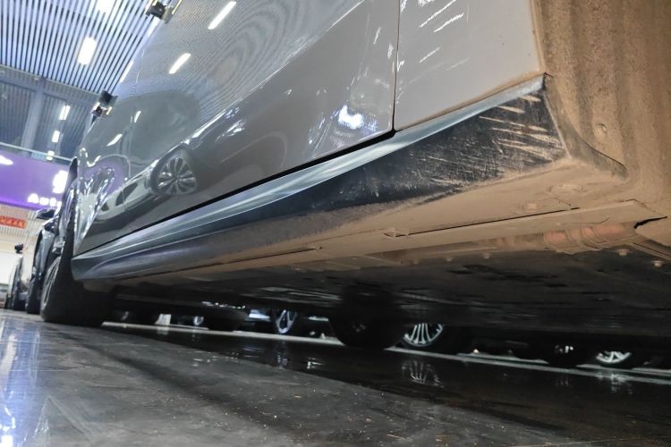 蔚来ET5T 2023款 75kWh Touring局部细节9001