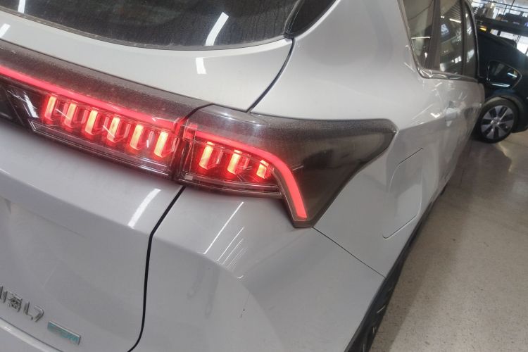 捷途山海L7 2024款 1.5T 120km ULTRA 7座车身外观6006