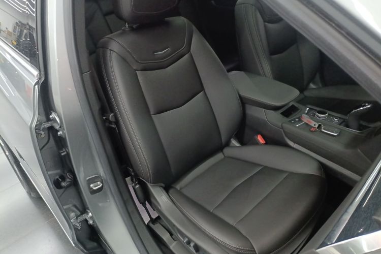 凯迪拉克XT5 2023款 2.0T 两驱风尚型局部细节41