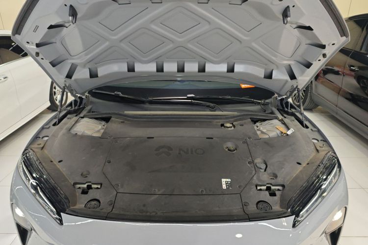 蔚来ET5T 2023款 75kWh Touring机舱底盘24