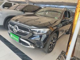 奔驰GLC 2023款 GLC 260 L 4MATIC 动感型 5座