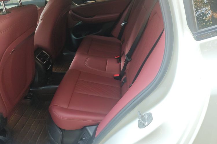 宝马iX3 2024款 创领型中控内饰21