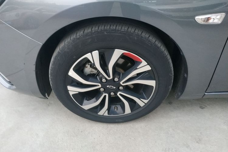 雪佛兰 科鲁泽 2020款 轻混 RS 330T 自动畅快版车身外观6007