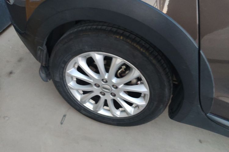 观致3 2016款 都市SUV 1.6T 自动致悦型车身外观6008