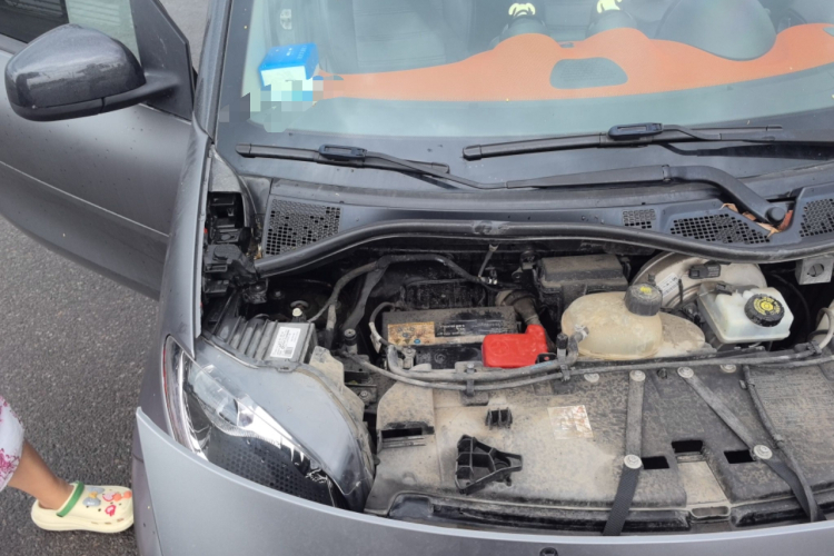 smart fortwo 2015款 1.0L 52千瓦硬顶激情版局部细节9006