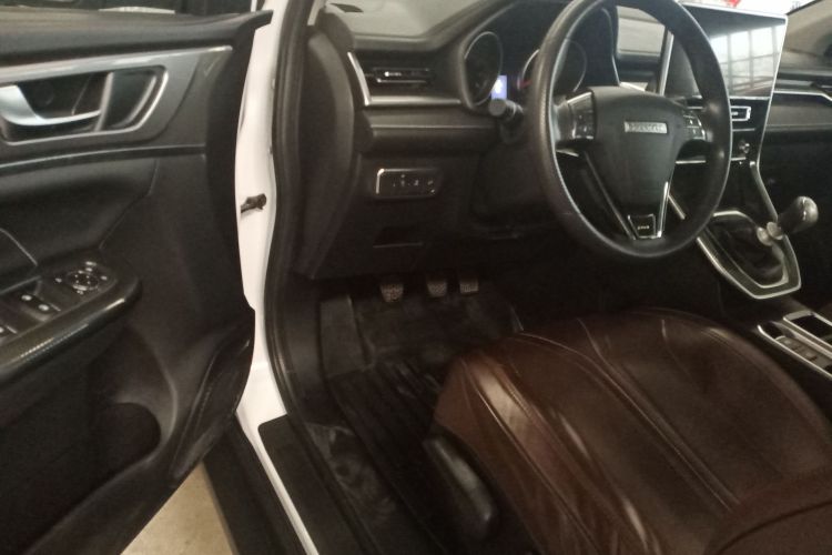 哈弗M6 2023款 PLUS 1.5T 手动精英智联型中控内饰7003