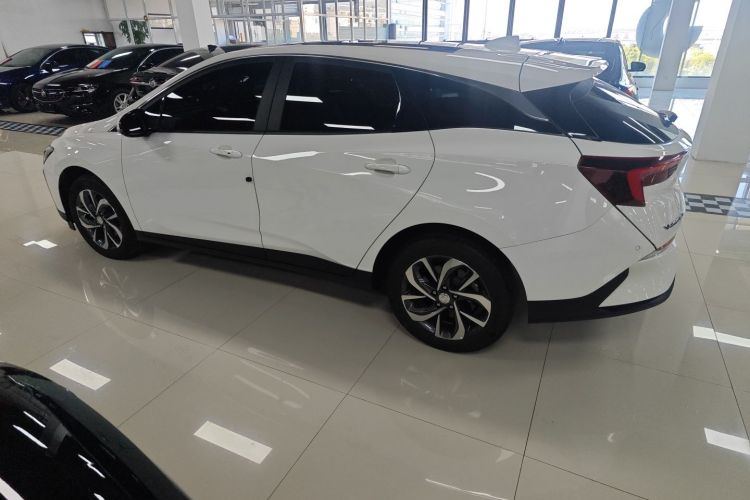 别克 微蓝6 2024款 450km 越享版 PLUS车身外观6003