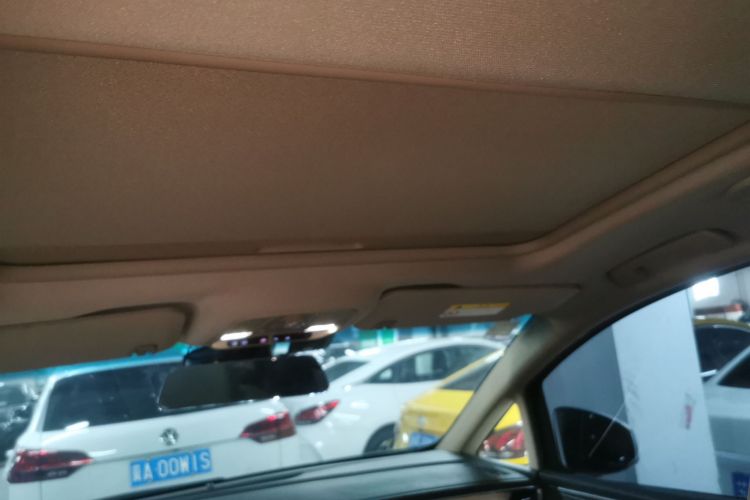 别克GL8 2020款 ES陆尊 653T 豪华型中控内饰22