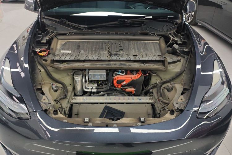 特斯拉 Model Y 2024款 Performance高性能版局部细节24