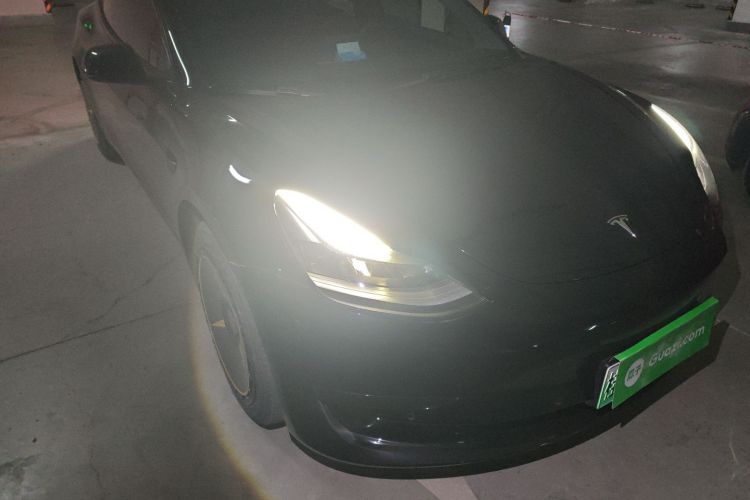 特斯拉 Model 3 2022款 后轮驱动版车身外观8