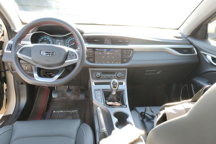 吉利汽车 帝豪 2020款 1.5L 手动豪华型中控内饰12
