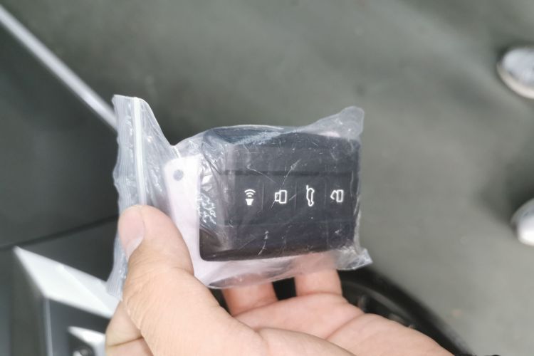 坦克400新能源 2024款 Hi4-T 越野版中控内饰11