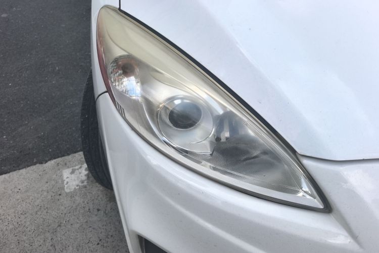 马自达5 2013款 2.0L 自动舒适型车身外观6006