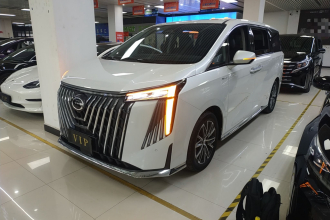 广汽传祺 传祺M8 2024款 大师系列 400T 至尊版