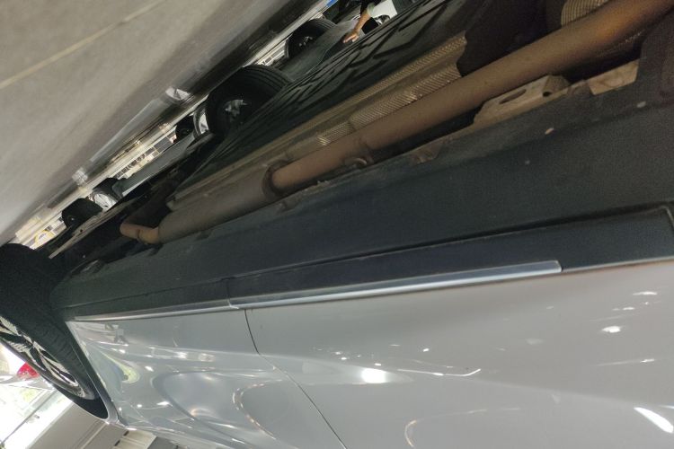 比亚迪 唐新能源 2024款 DM-i 荣耀版 112KM 旗舰型局部细节9001