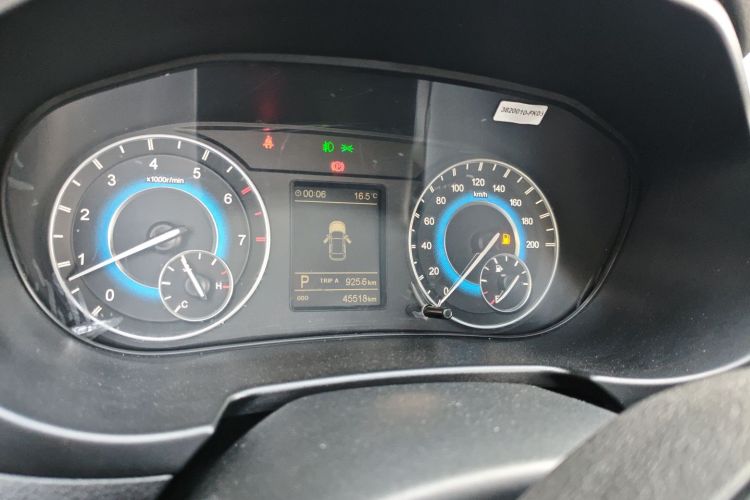 东风风光 风光S560 2019款 1.8L CVT精英型局部细节14