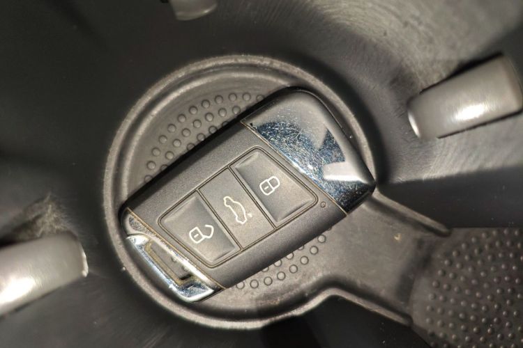 一汽-大众CC 2021款 380TSI 夺目版中控内饰7001