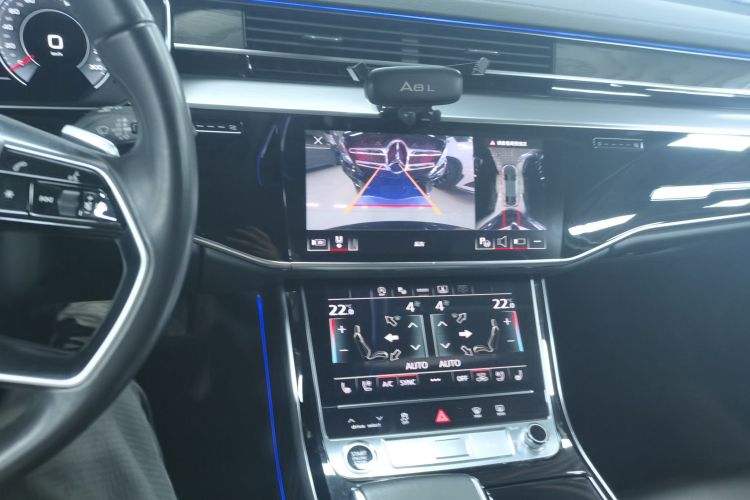 奥迪A8 2021款 A8L 50 TFSI quattro 舒适型中控内饰16