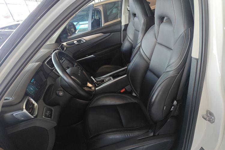 领克01 2018款 2.0T 两驱型+版局部细节19