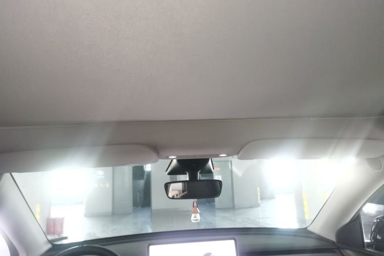 特斯拉 Model Y 2022款 改款 后轮驱动版局部细节22