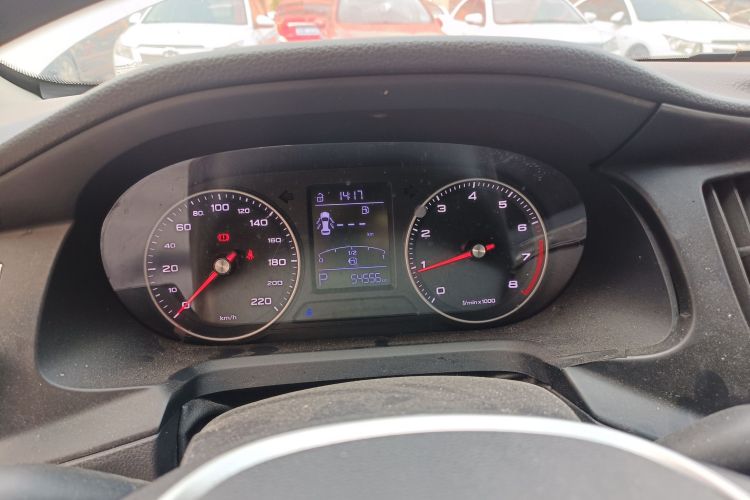 荣威360 2018款 PLUS 1.5L 自动尊享版中控内饰14