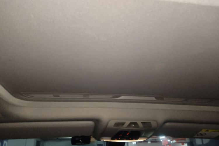 宝马3系 2017款 320Li 时尚型局部细节22