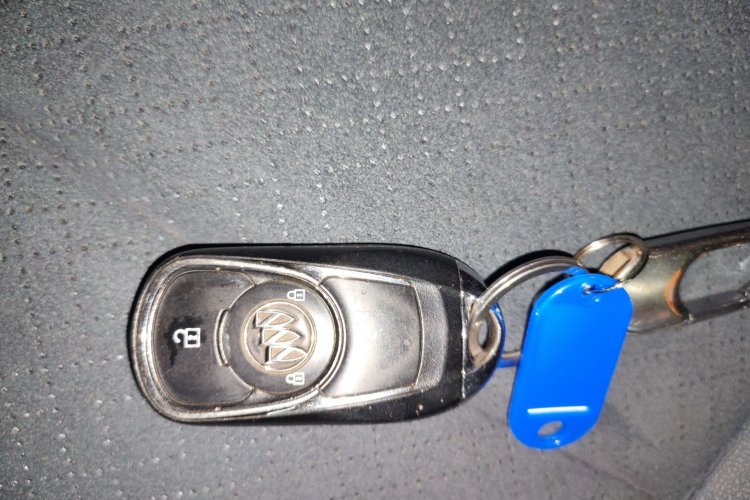 别克 昂科拉GX 2020款 20T CVT两驱豪华型中控内饰11