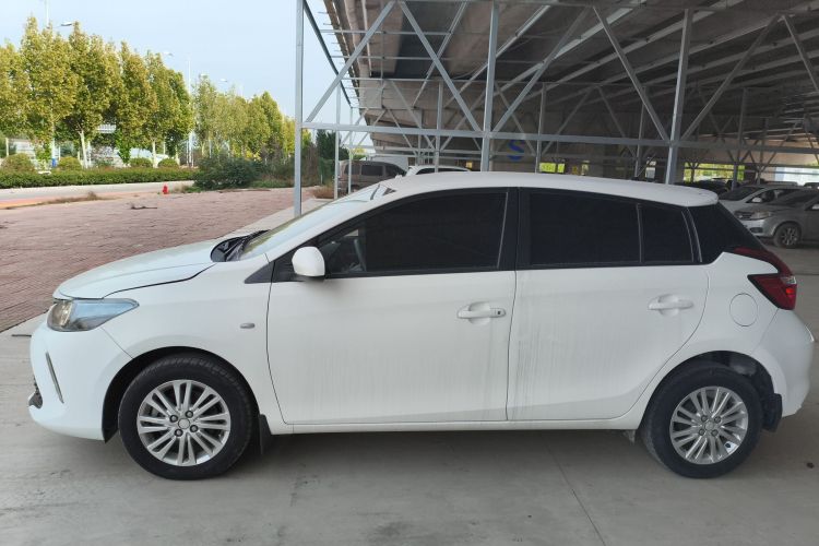 丰田 威驰FS 2017款 1.5L CVT锋驰版车身外观4