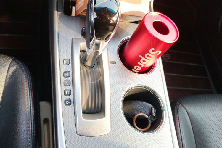 日产 天籁 2018款 2.0L XL 智进版中控内饰18