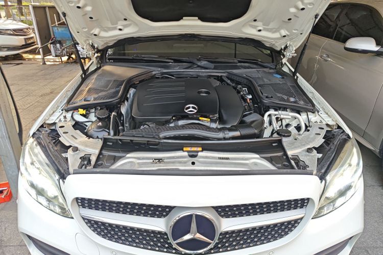 奔驰C级 2019款 C 260 L 运动版局部细节24