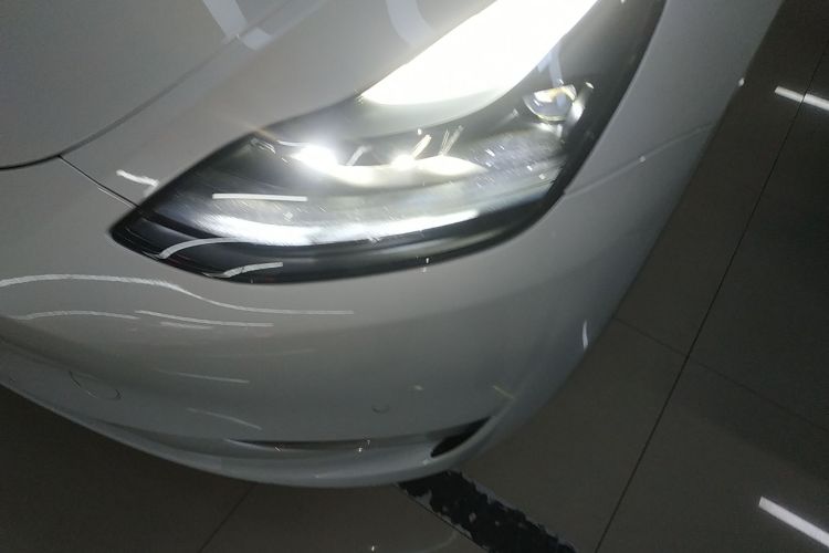 特斯拉 Model Y 2023款 长续航全轮驱动版局部细节36