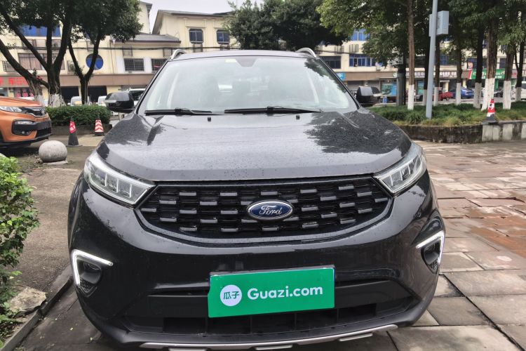 福特 2020款 领界S EcoBoost 145 CVT铂领型车身外观2