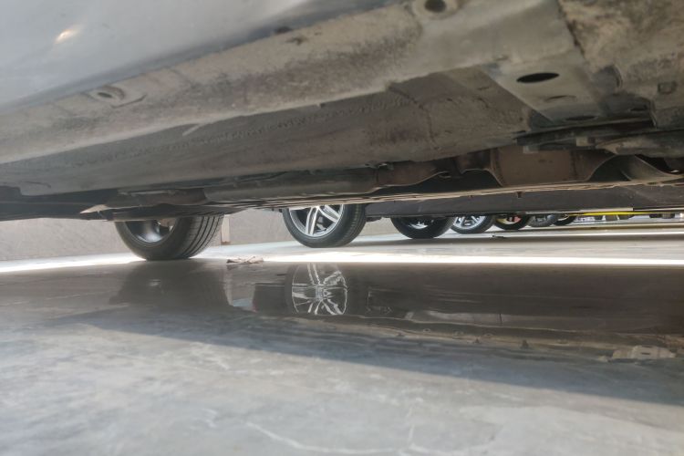 吉利汽车 星越L 2021款 2.0TD 高功自动四驱旗舰型局部细节9001