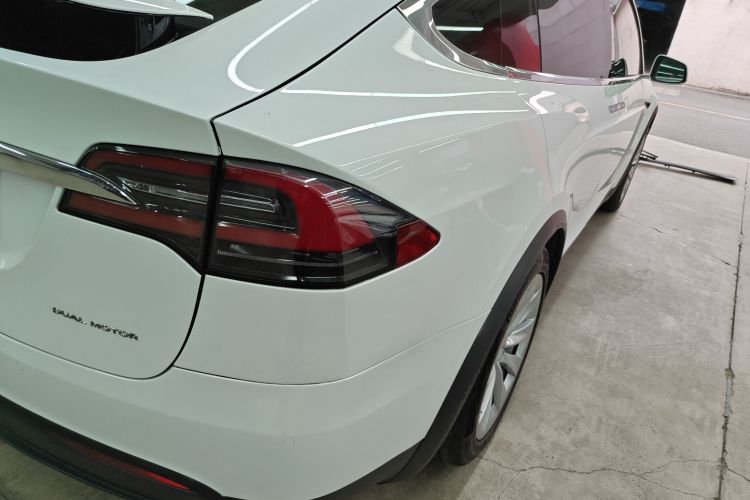 特斯拉 Model X 2020款 长续航升级版车身外观6006