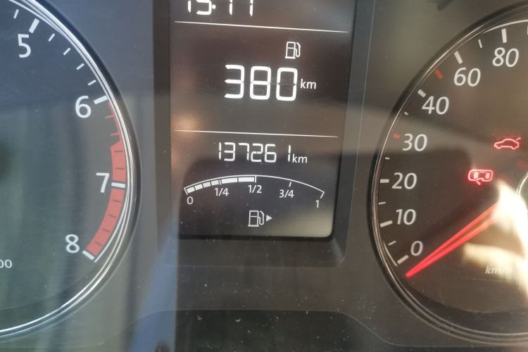 大众 朗逸 2013款 改款经典 1.6L 手动风尚版中控内饰15