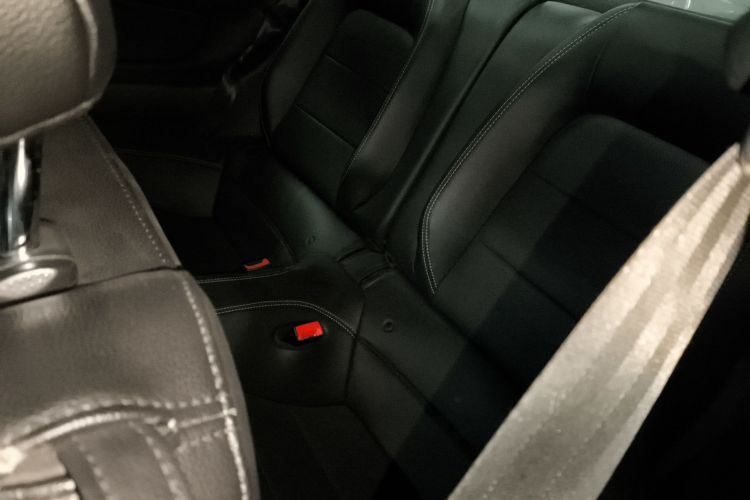 福特 Mustang 2020款 2.3L EcoBoost中控内饰7004