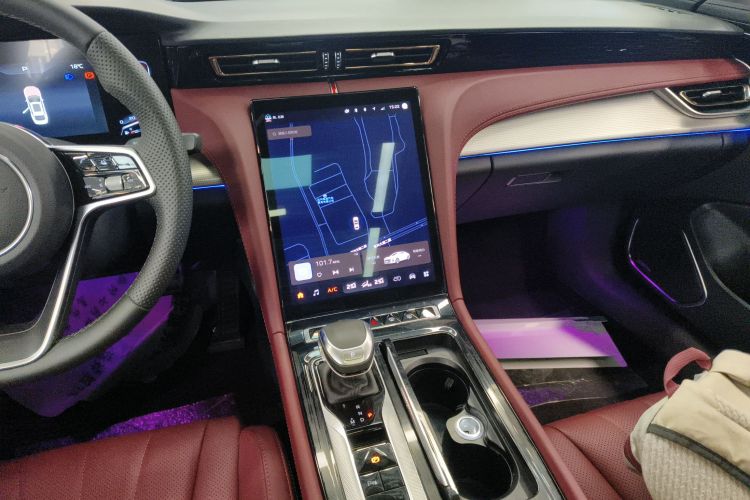 红旗H5 2024款 1.5T DCT智联旗韵版中控内饰16