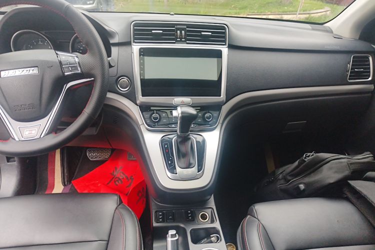 哈弗H6 2015款 运动版 1.5T 自动两驱豪华型中控内饰16