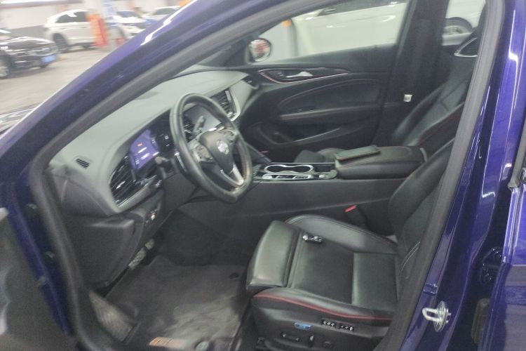 别克 君威 2021款 GS 28T 尊贵型局部细节19