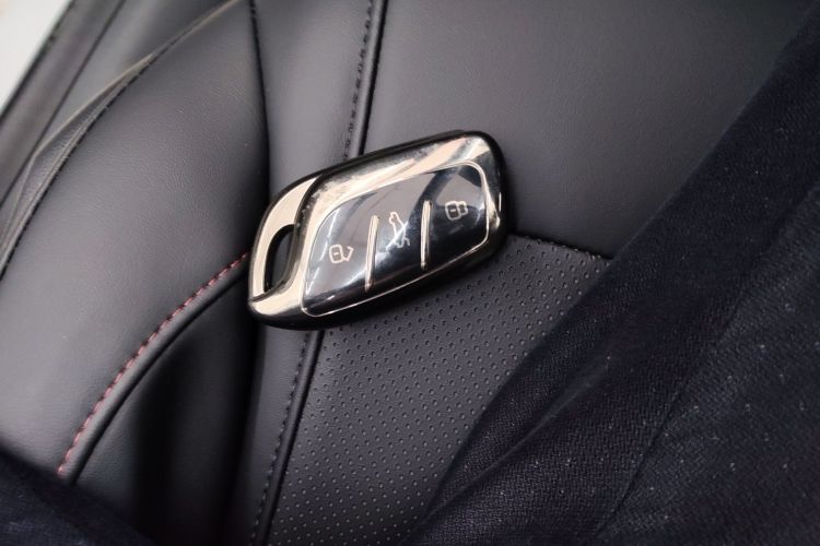 荣威i5 2024款 1.5L CVT尊荣版中控内饰11