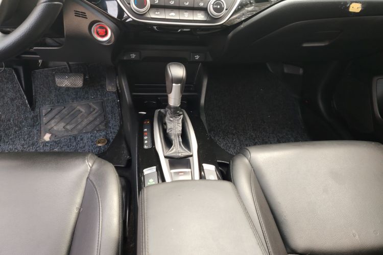 本田 凌派 2019款 180Turbo CVT领先版 国V中控内饰18