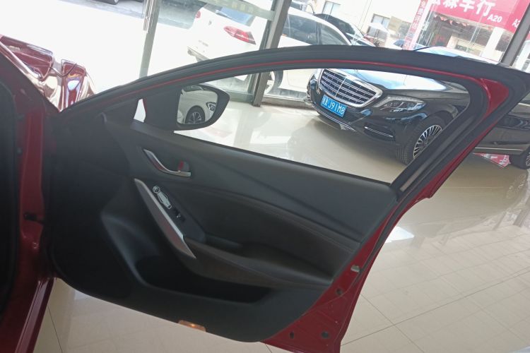 马自达 阿特兹 2017款 2.0L 蓝天豪华版中控内饰42