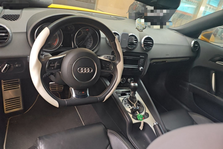 奥迪TTS 2013款 TTS Coupe 2.0TFSI quattro中控内饰12